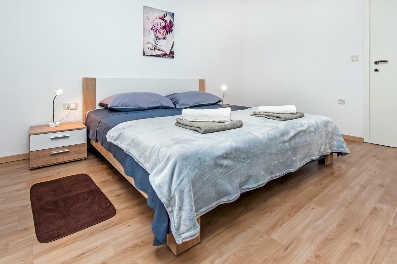Apartman Sonata Ровинь Экстерьер фото