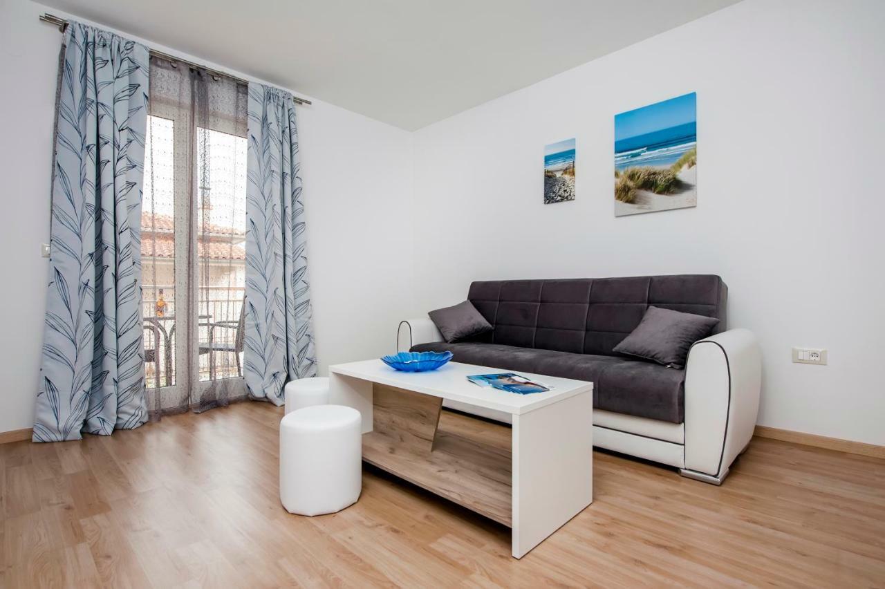 Apartman Sonata Ровинь Экстерьер фото