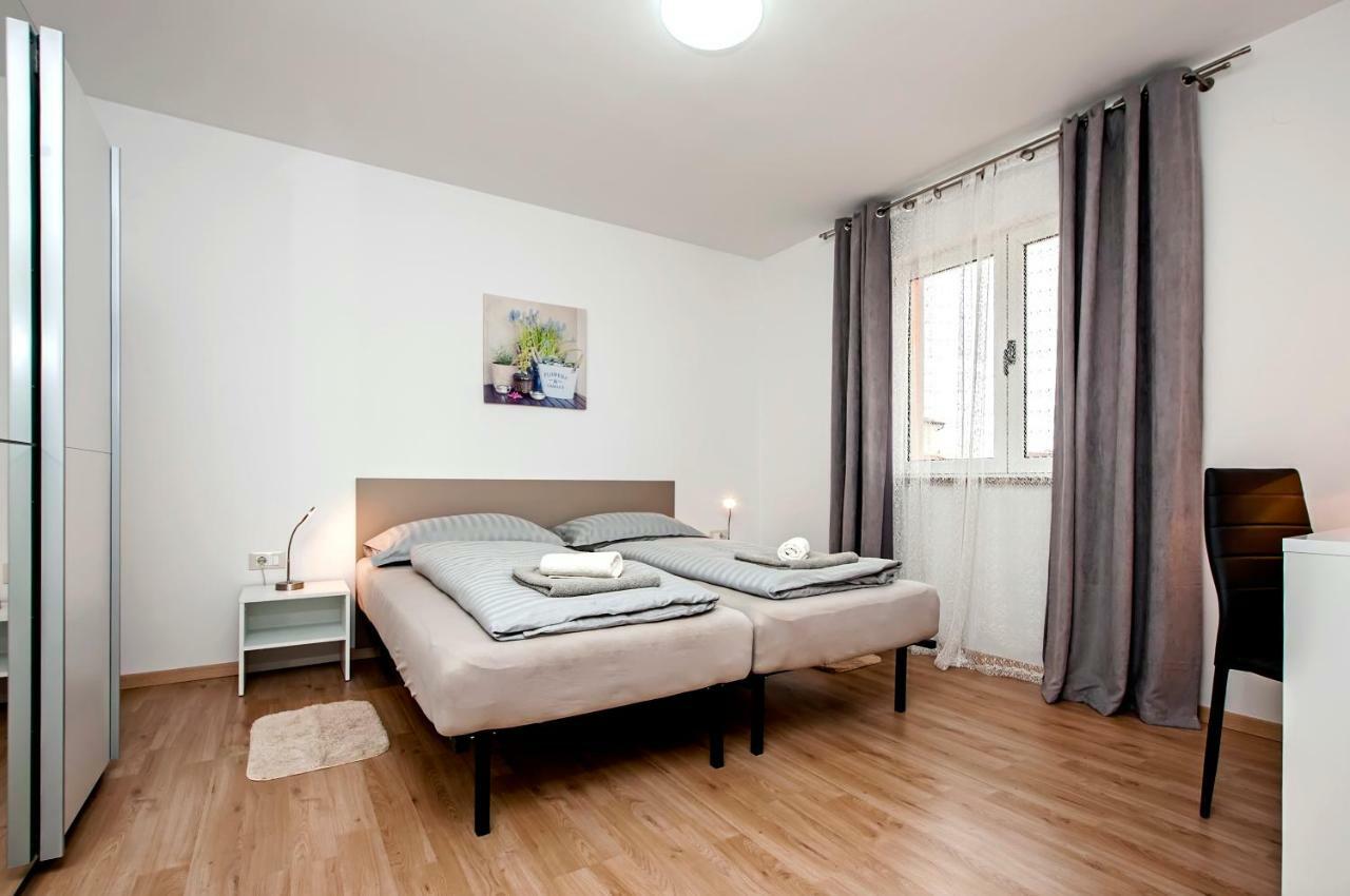 Apartman Sonata Ровинь Экстерьер фото