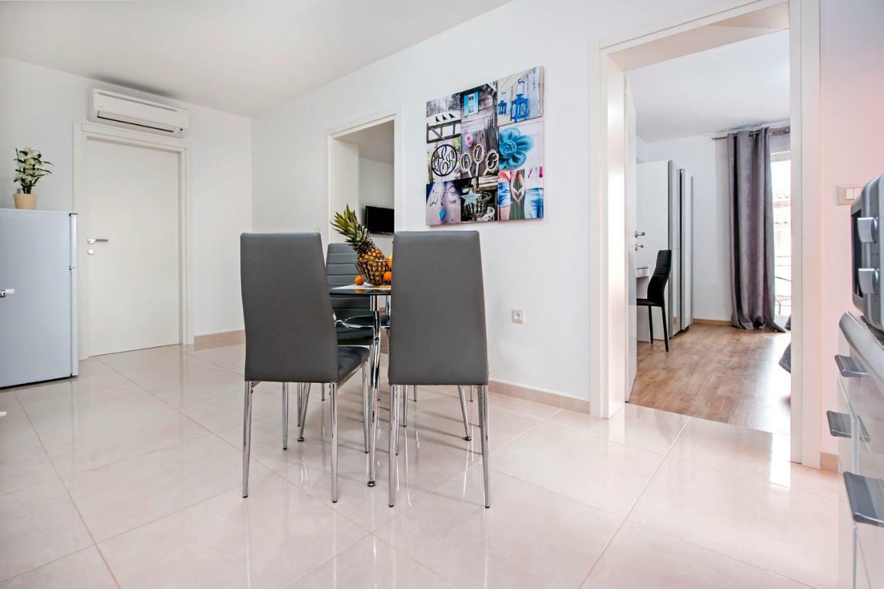 Apartman Sonata Ровинь Экстерьер фото