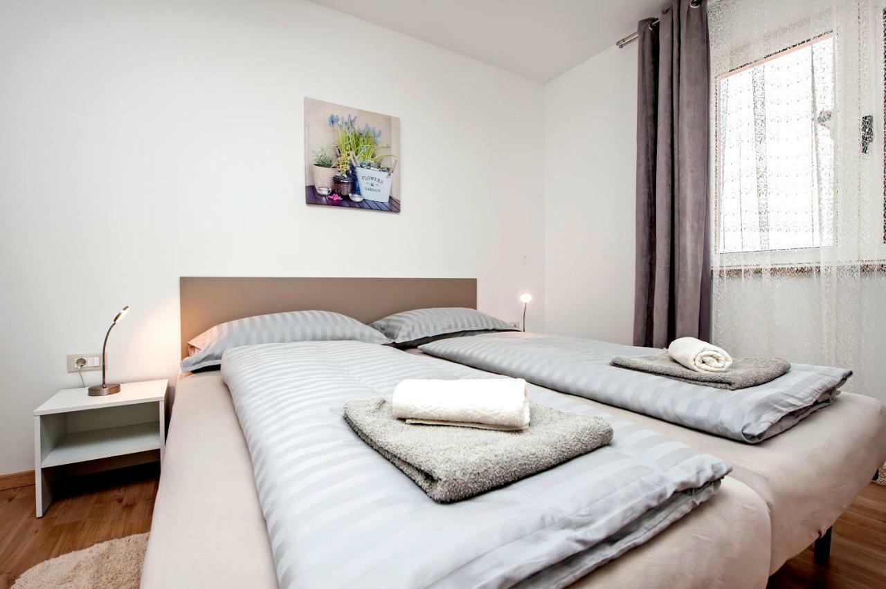 Apartman Sonata Ровинь Экстерьер фото