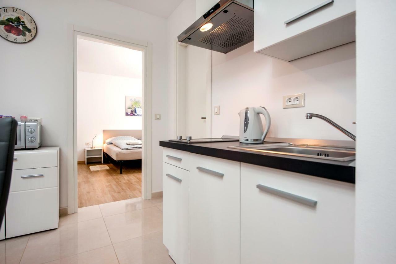 Apartman Sonata Ровинь Экстерьер фото